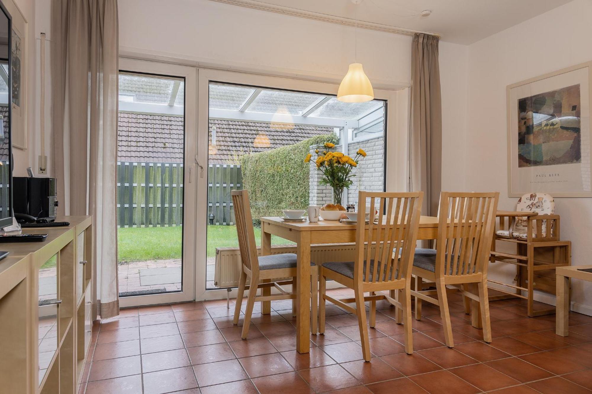 Haus Harle 50201 Ferienwohnung Harle 1 Harlesiel Exteriör bild