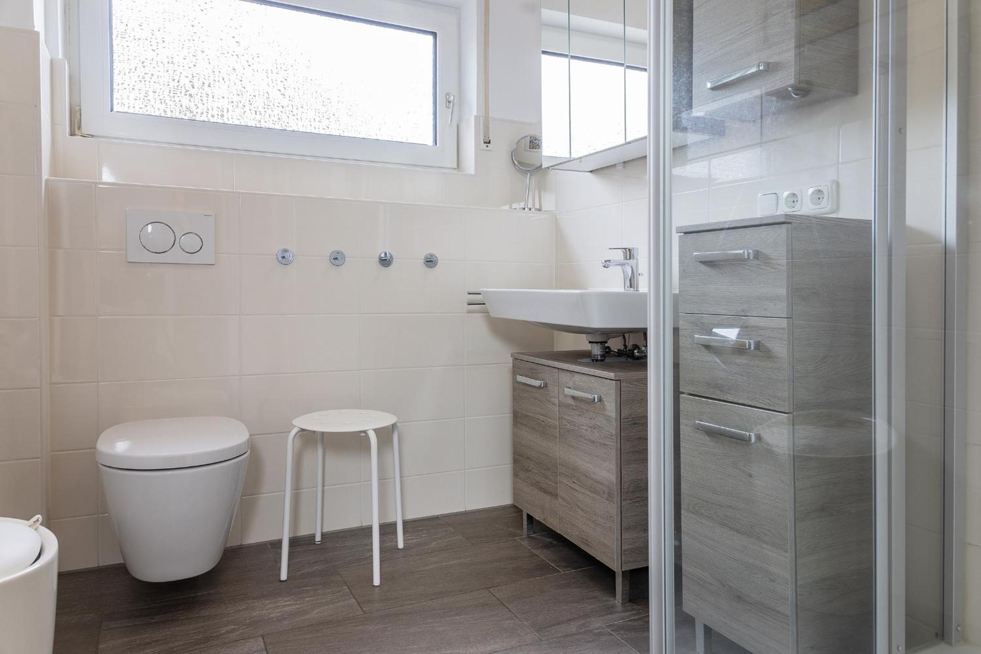 Haus Harle 50201 Ferienwohnung Harle 1 Harlesiel Exteriör bild